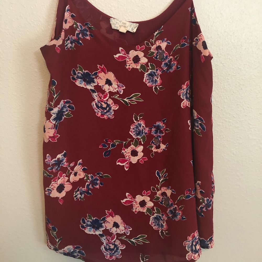 Women’s floral tank